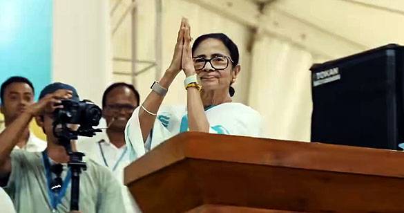 मालदा में ममता का विवादित बयान: कहा, EVM में खराबी हो तो मतदान न करें